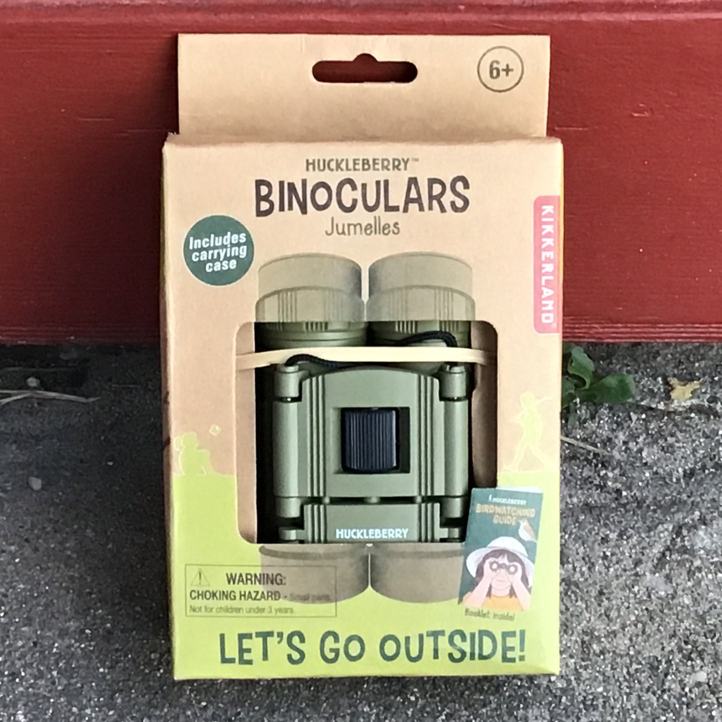 Binoculars Includes carrying case